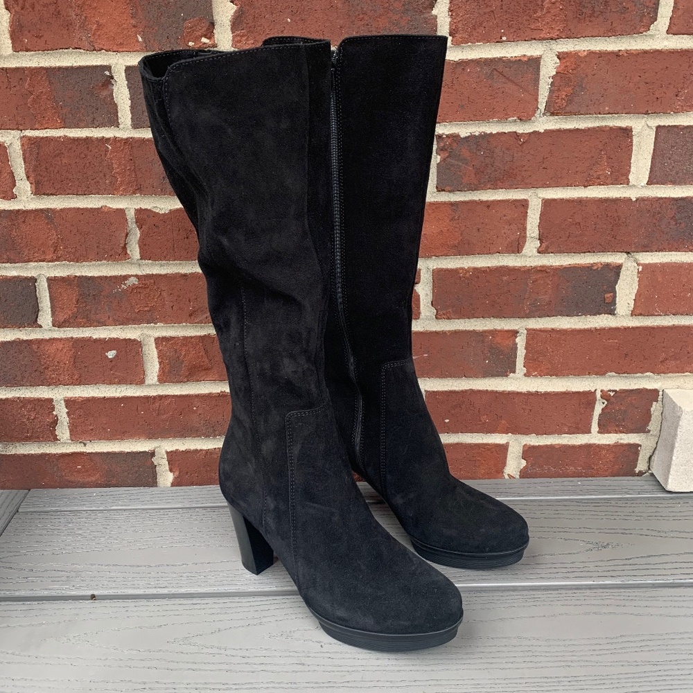 La Canadienne Leif Black Suede Boots